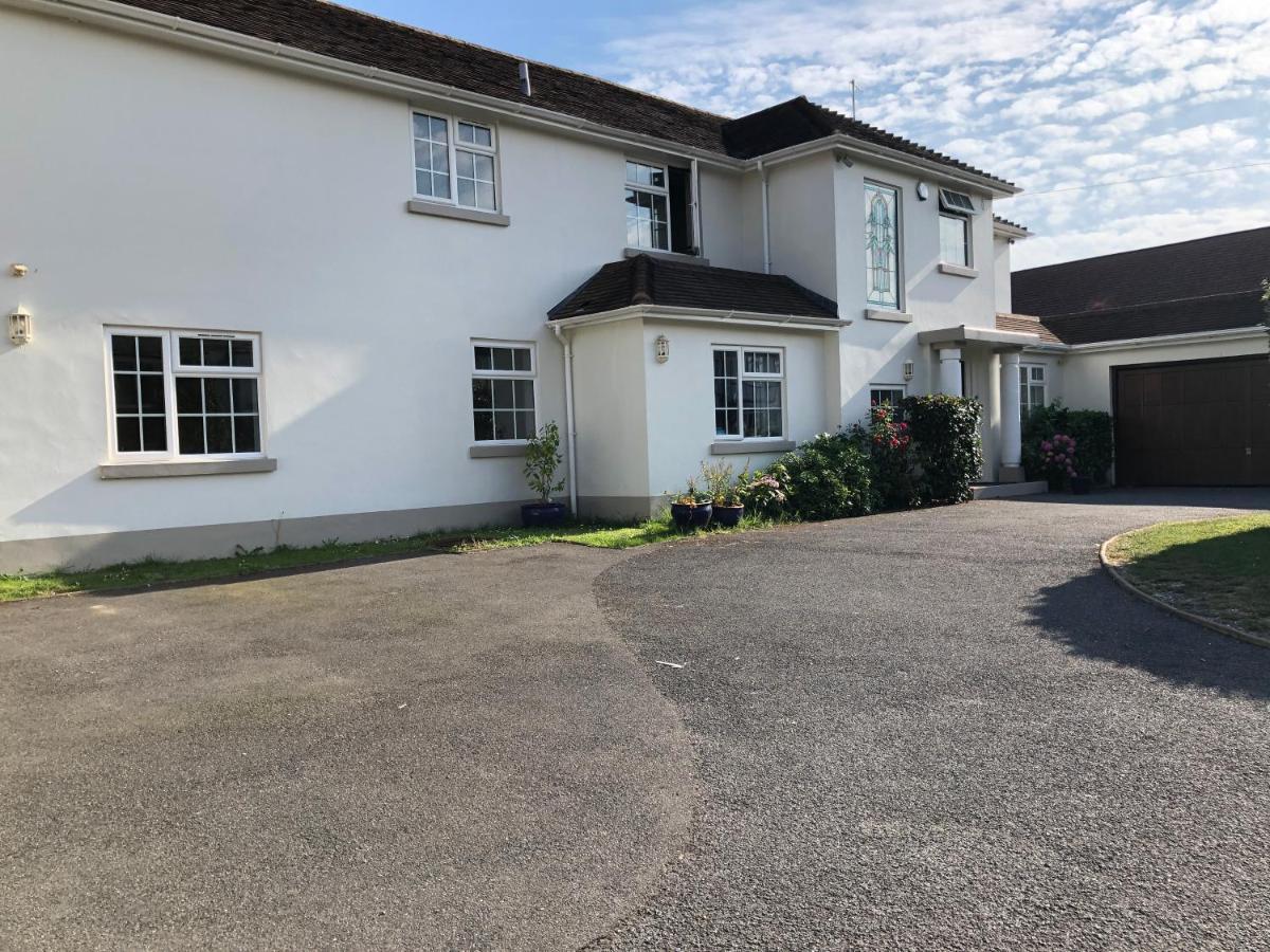The Coast House And Bed & Breakfast
