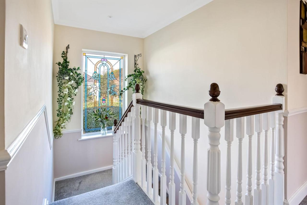 The Coast House And Bed & Breakfast