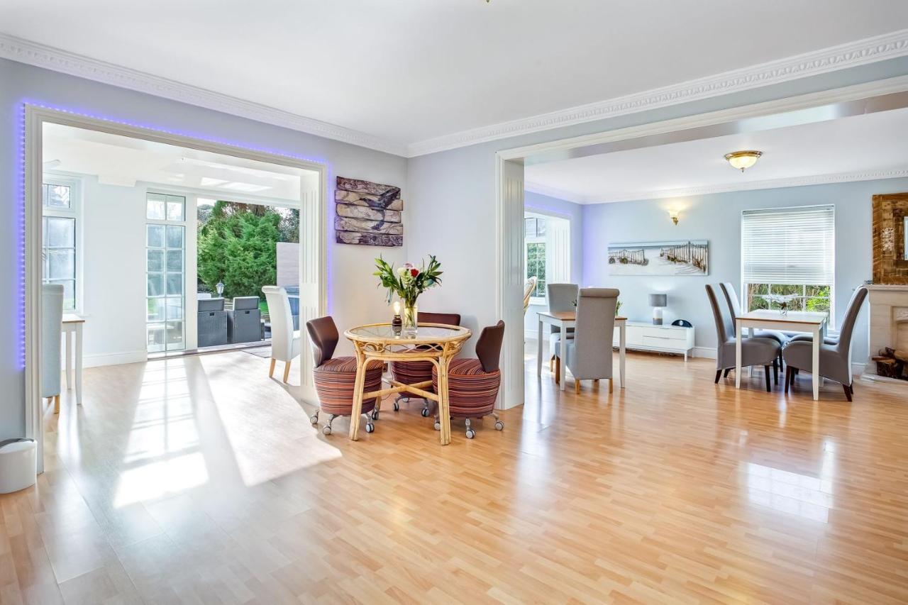The Coast House And 3* Bognor Regis